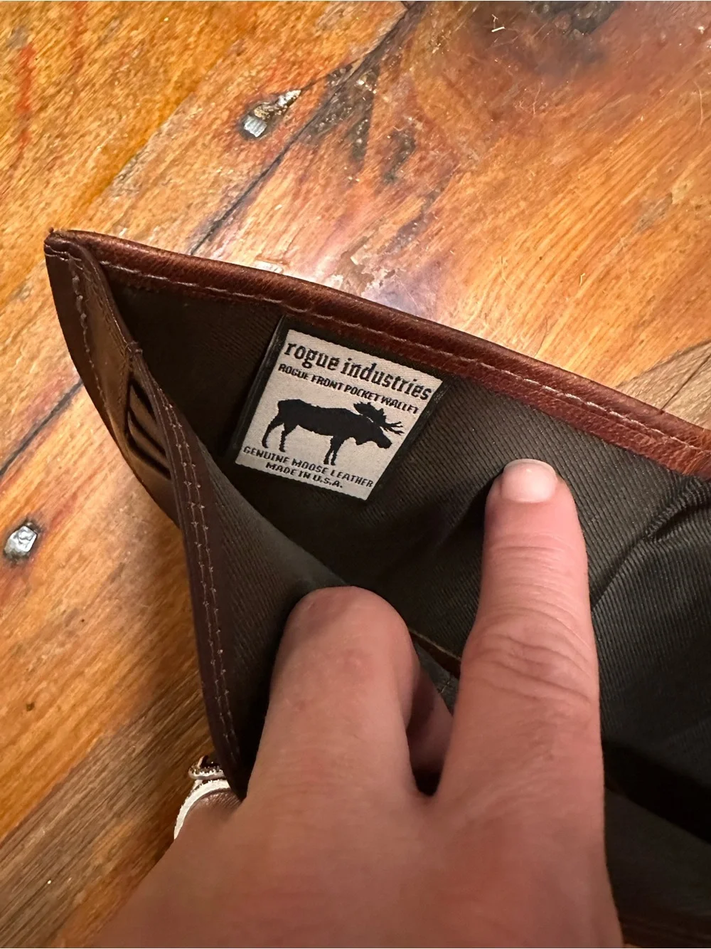 NWOT Nantucket Wallet - Rogue Industries